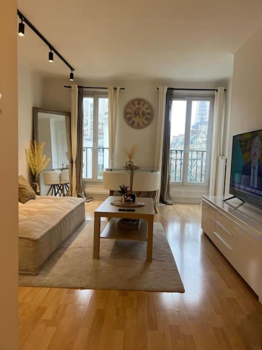 Appartement Paris Vue Tour Eiffel Trocadero Exteriör bild