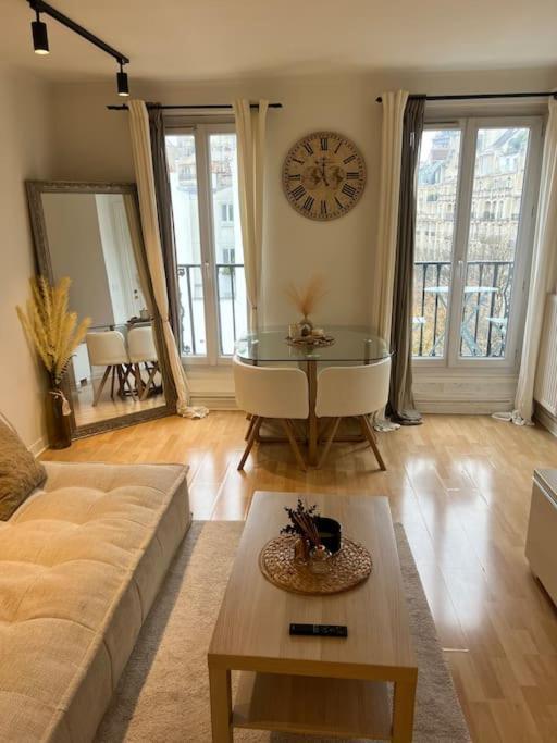 Appartement Paris Vue Tour Eiffel Trocadero Exteriör bild