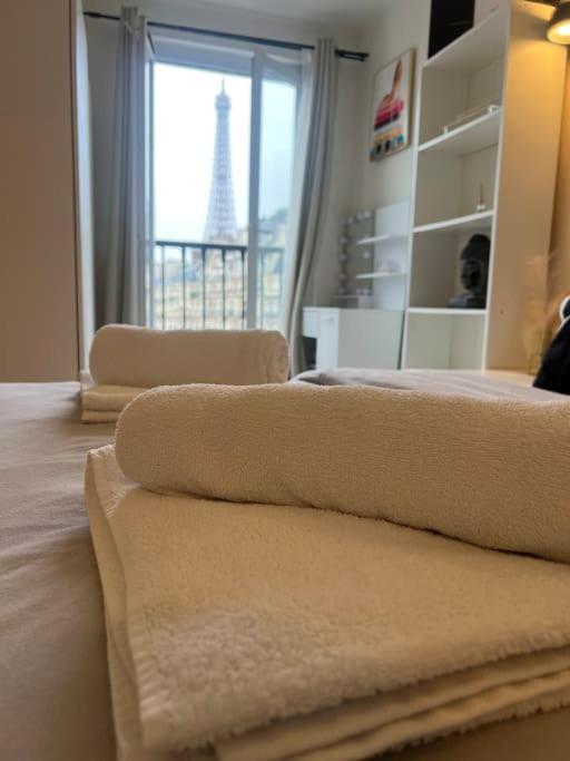 Appartement Paris Vue Tour Eiffel Trocadero Exteriör bild