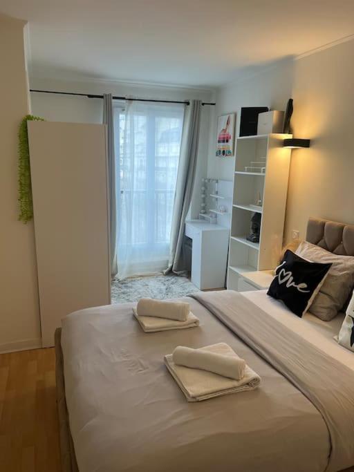 Appartement Paris Vue Tour Eiffel Trocadero Exteriör bild