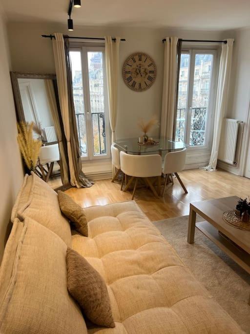 Appartement Paris Vue Tour Eiffel Trocadero Exteriör bild